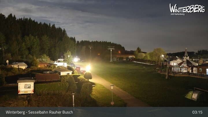Archived image Webcam Winterberg: View chair lift "Rauher Busch"
