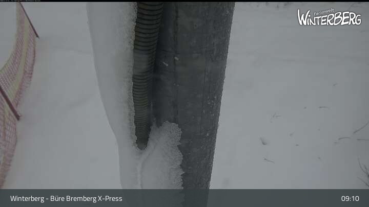 Archived image Webcam Winterberg: View chair lift Bremberg X-Press