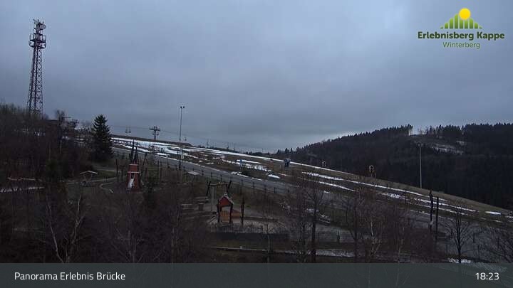Archiv Foto Webcam Winterberg: Blick auf den Erlebnisberg Kappe