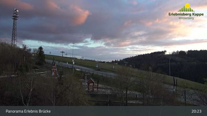 Archiv Foto Webcam Winterberg: Blick auf den Erlebnisberg Kappe