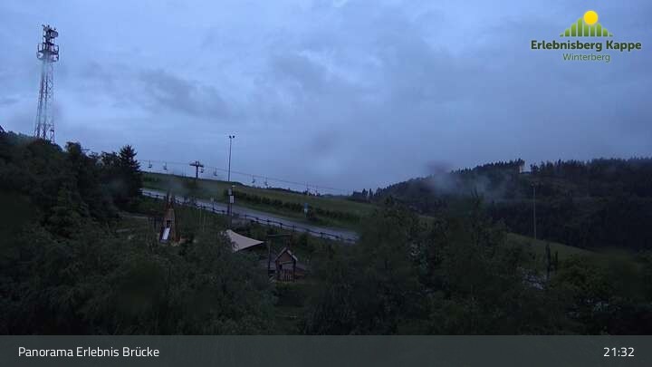 Archiv Foto Webcam Winterberg: Blick auf den Erlebnisberg Kappe