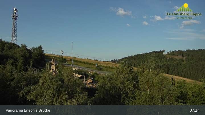 Archiv Foto Webcam Winterberg: Blick auf den Erlebnisberg Kappe