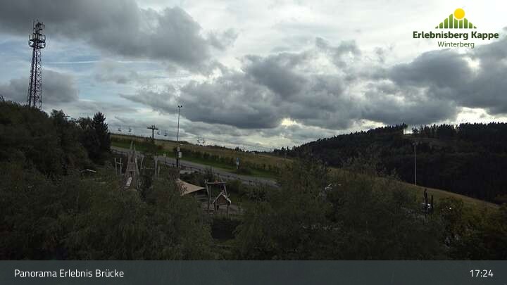 Archiv Foto Webcam Winterberg: Blick auf den Erlebnisberg Kappe