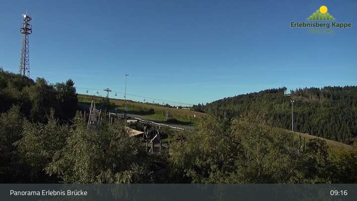 Archiv Foto Webcam Winterberg: Blick auf den Erlebnisberg Kappe