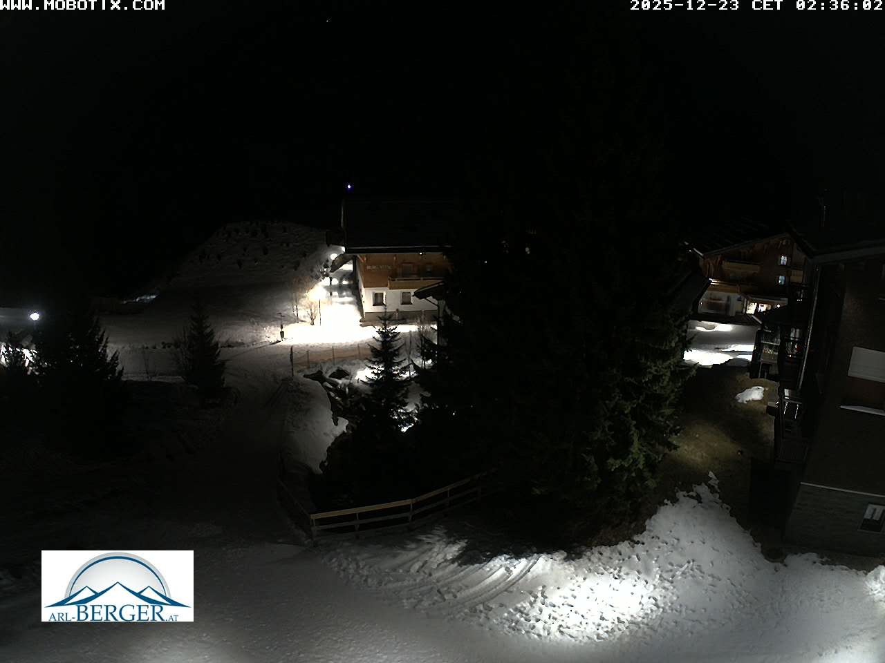 Archiv Foto Webcam Oberlech: Pension Berger