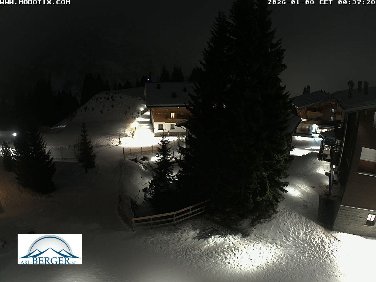 Archiv Foto Webcam Oberlech: Pension Berger