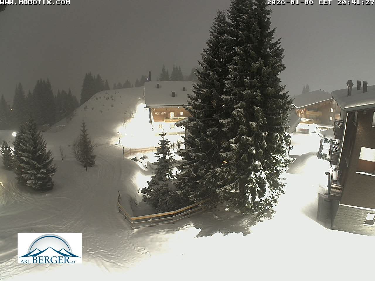 Archiv Foto Webcam Oberlech: Pension Berger