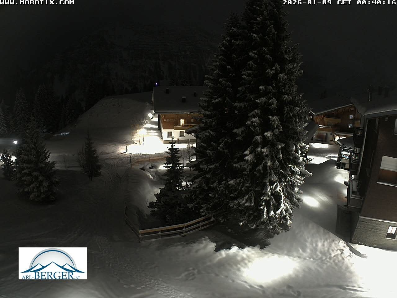Archiv Foto Webcam Oberlech: Pension Berger