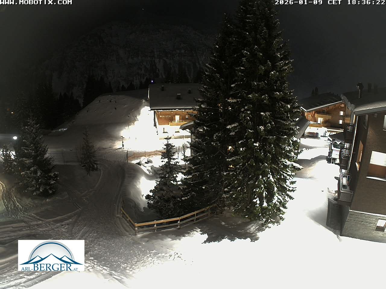 Archiv Foto Webcam Oberlech: Pension Berger