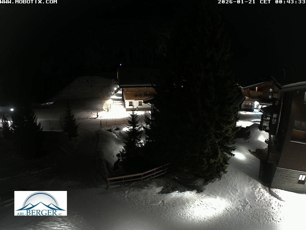 Archiv Foto Webcam Oberlech: Pension Berger