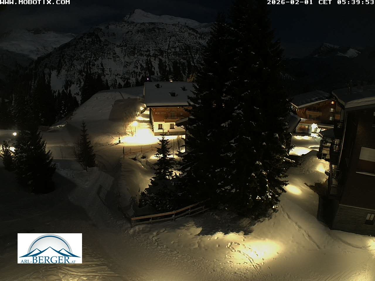 Archiv Foto Webcam Oberlech: Pension Berger