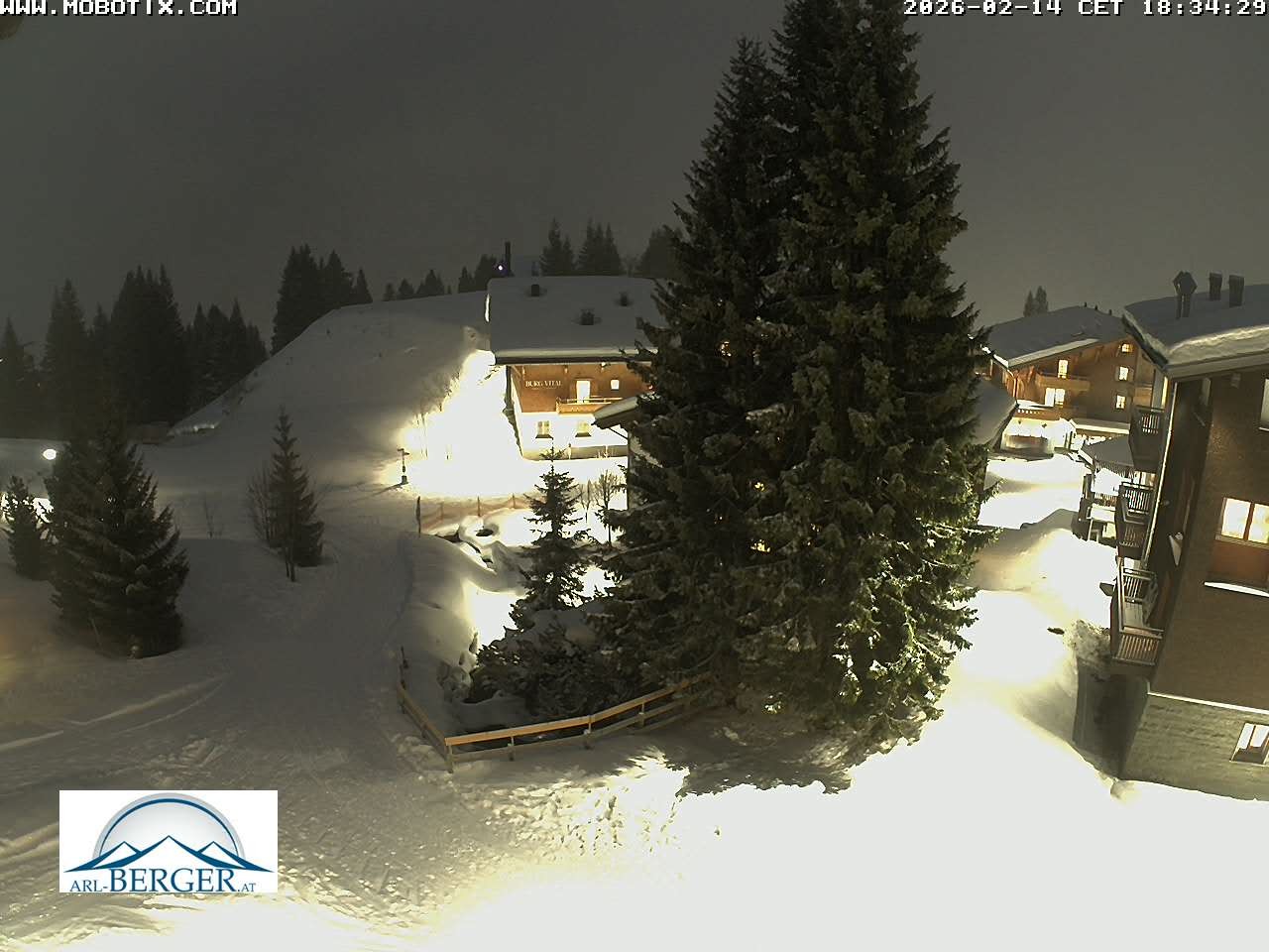 Archiv Foto Webcam Oberlech: Pension Berger