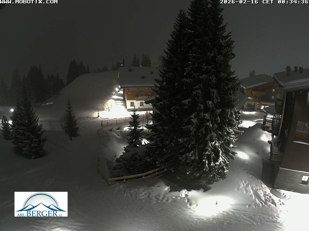 Archiv Foto Webcam Oberlech: Pension Berger