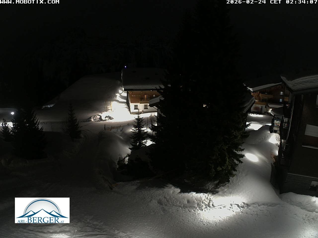 Archiv Foto Webcam Oberlech: Pension Berger