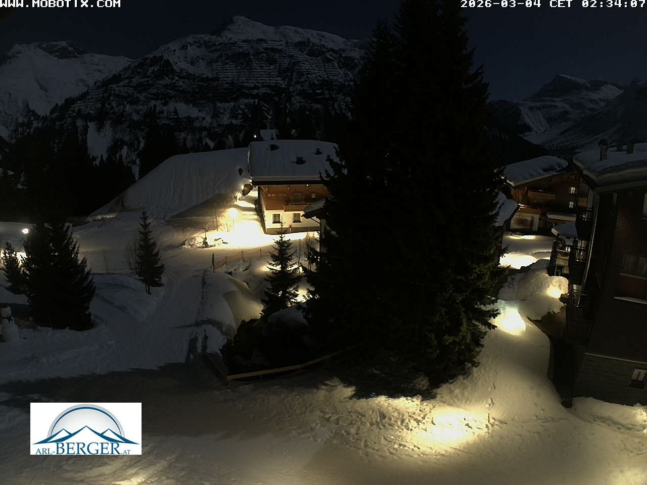 Archiv Foto Webcam Oberlech: Pension Berger
