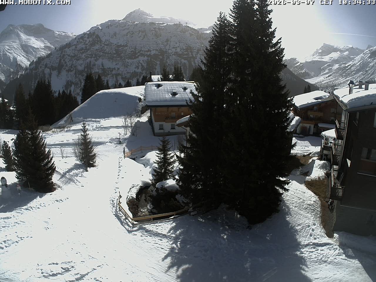 Archiv Foto Webcam Oberlech: Pension Berger