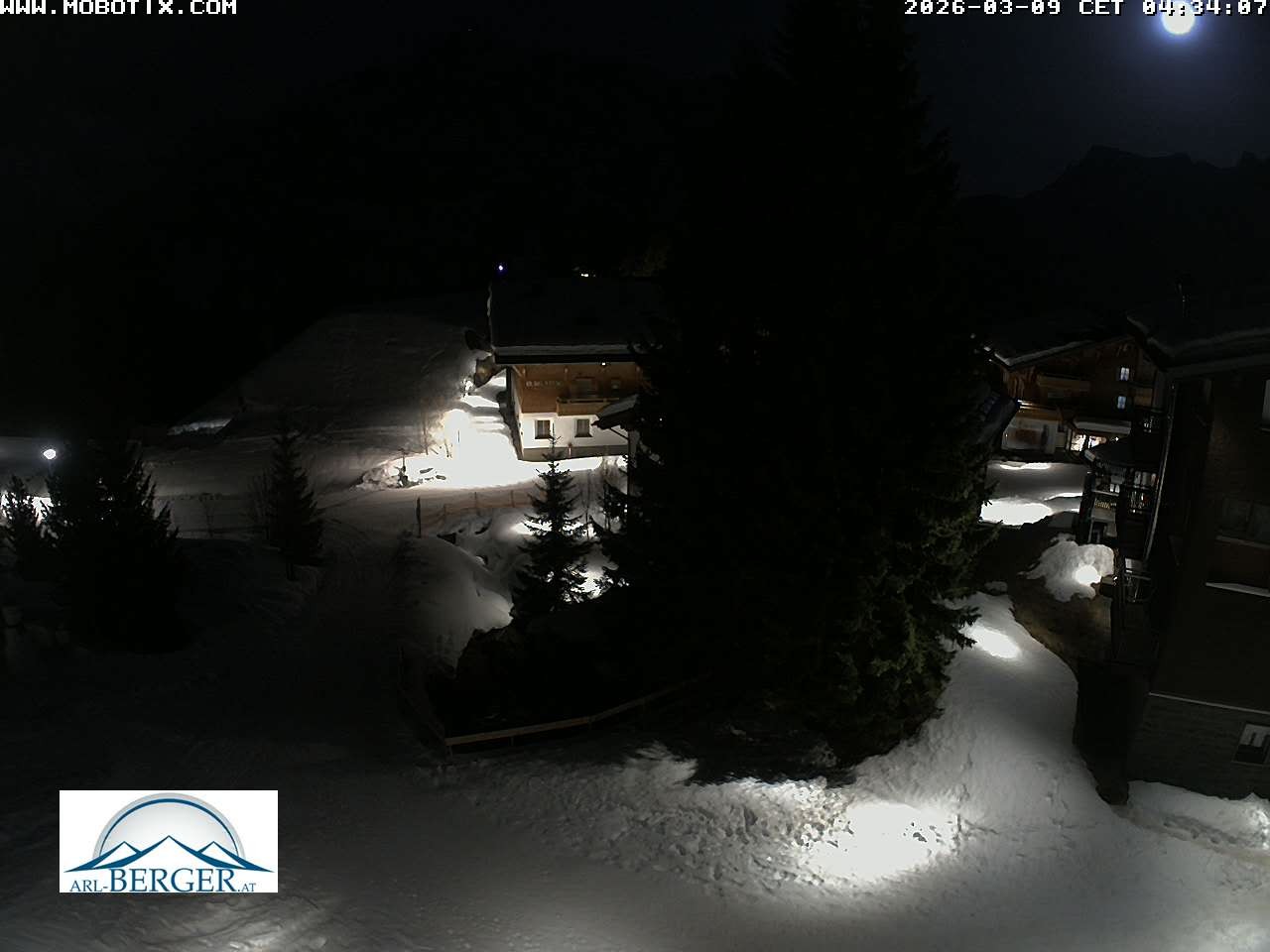 Archiv Foto Webcam Oberlech: Pension Berger