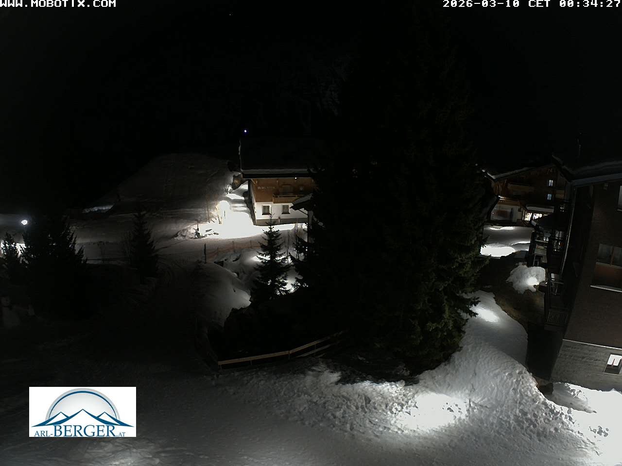 Archiv Foto Webcam Oberlech: Pension Berger