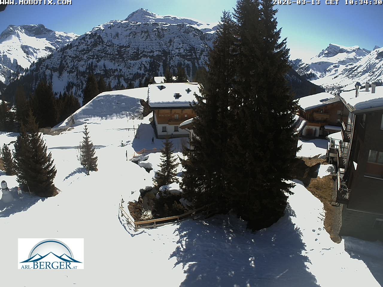 Archiv Foto Webcam Oberlech: Pension Berger