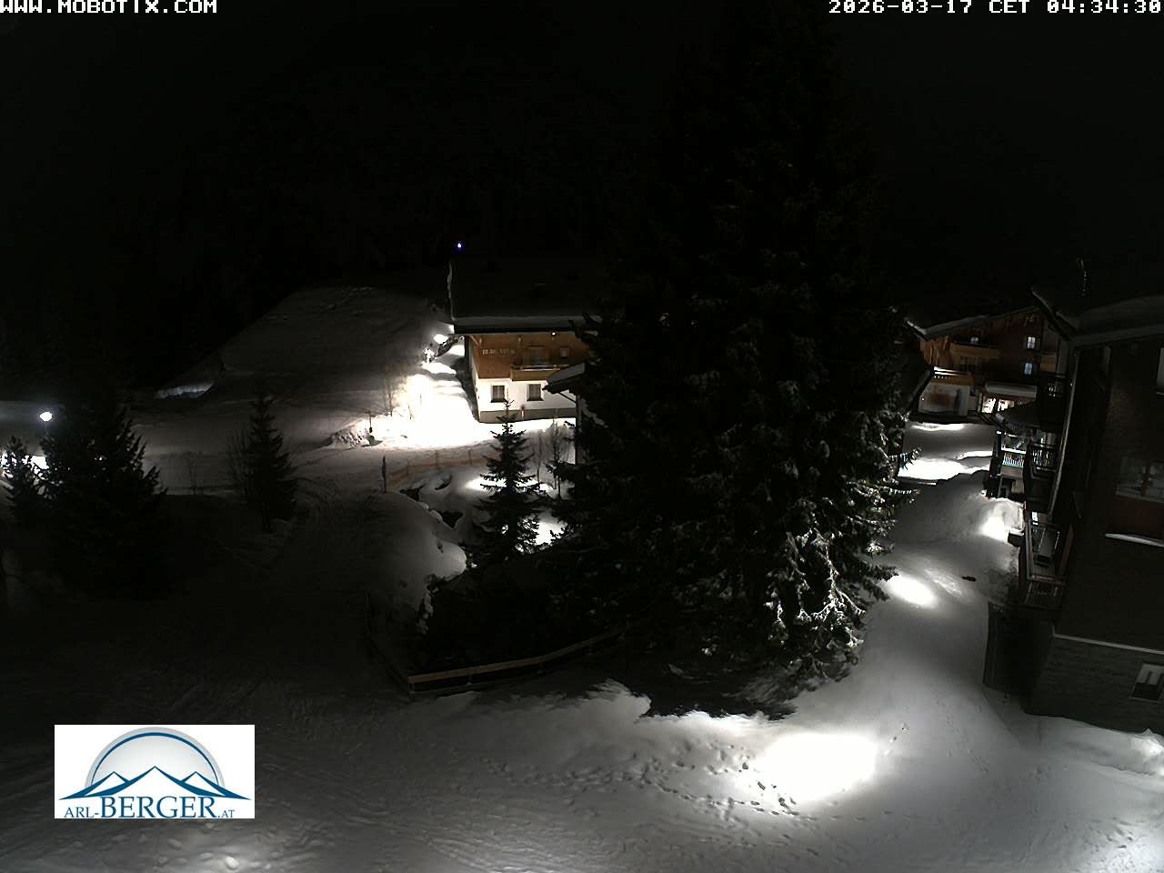 Archiv Foto Webcam Oberlech: Pension Berger