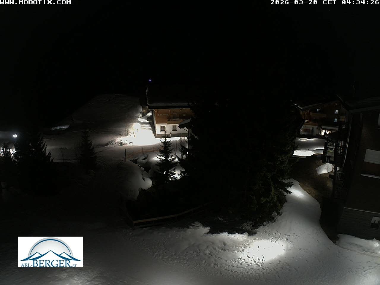 Archived image Webcam Oberlech: guest house Berger