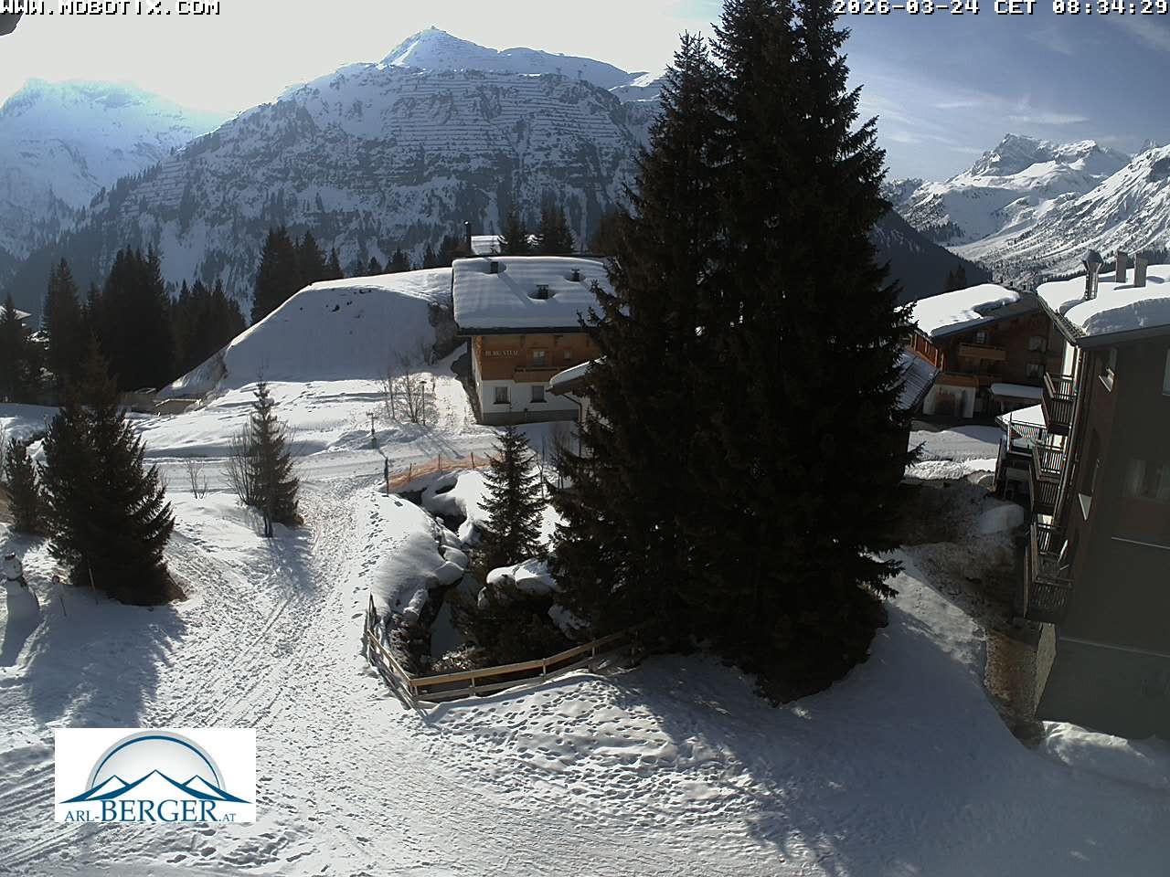 Archiv Foto Webcam Oberlech: Pension Berger