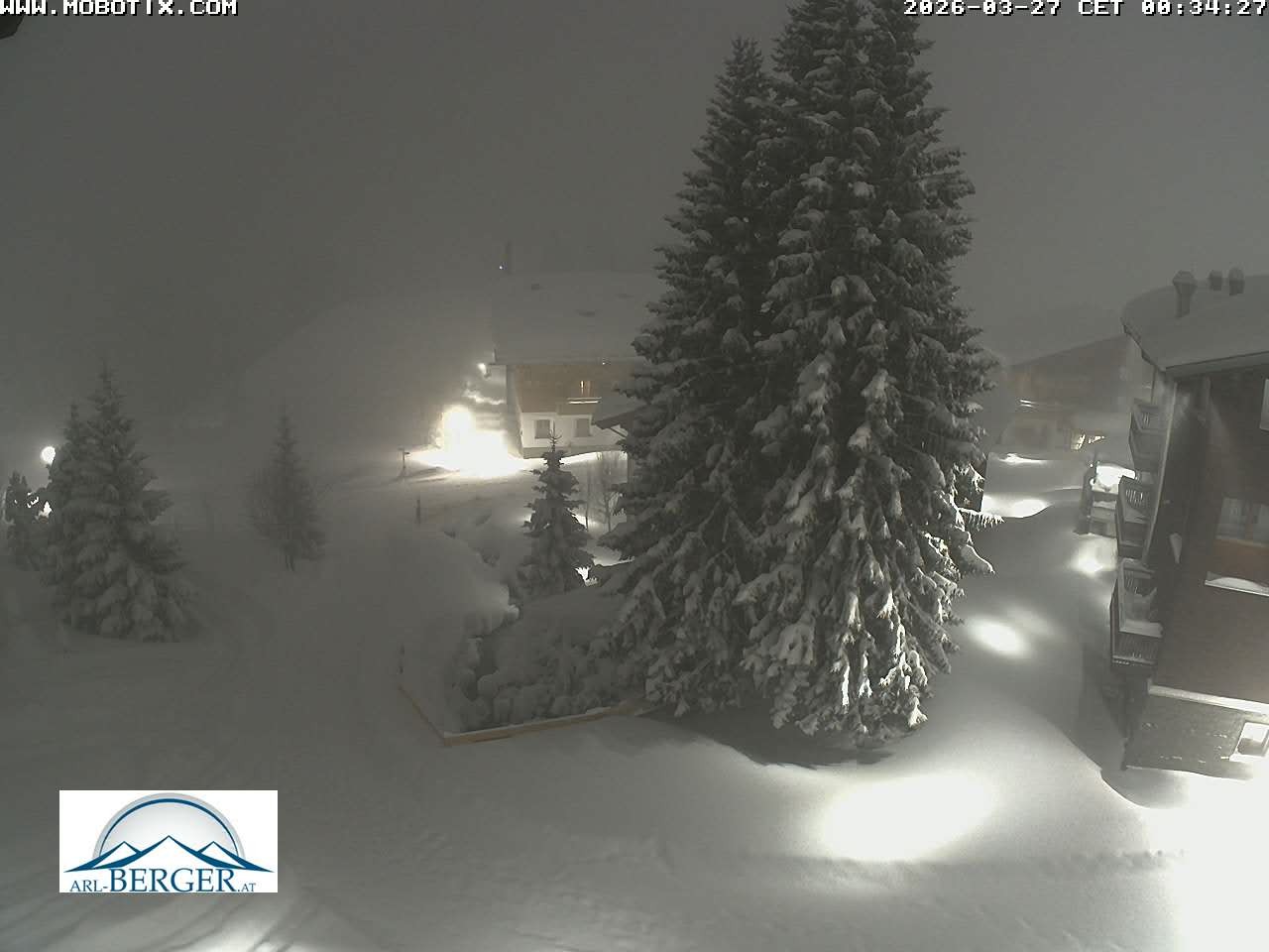 Archiv Foto Webcam Oberlech: Pension Berger