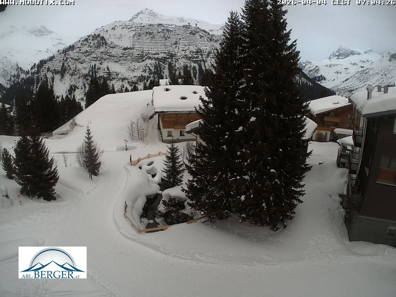 Archiv Foto Webcam Oberlech: Pension Berger