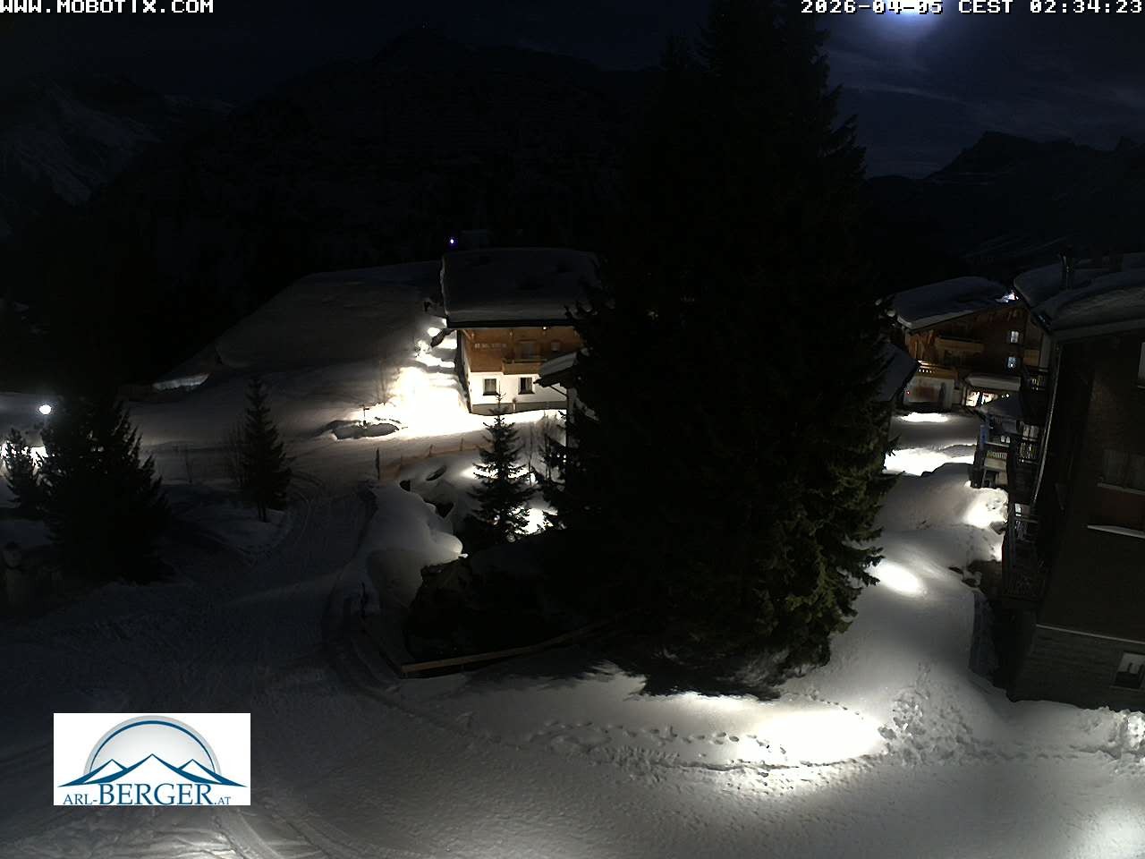 Archiv Foto Webcam Oberlech: Pension Berger