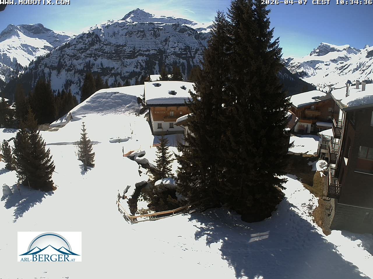 Archiv Foto Webcam Oberlech: Pension Berger