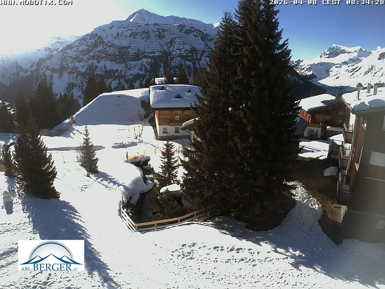 Archiv Foto Webcam Oberlech: Pension Berger