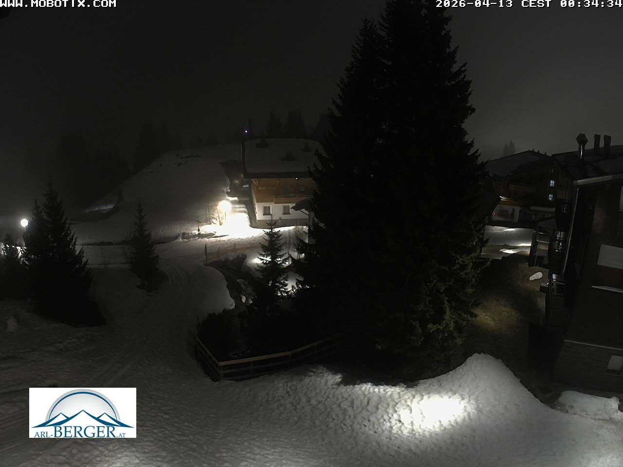 Archiv Foto Webcam Oberlech: Pension Berger