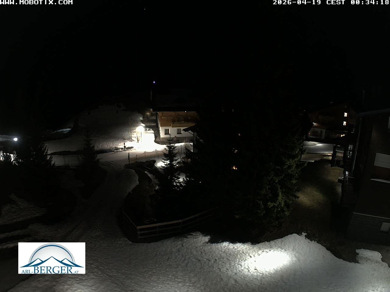 Archiv Foto Webcam Oberlech: Pension Berger