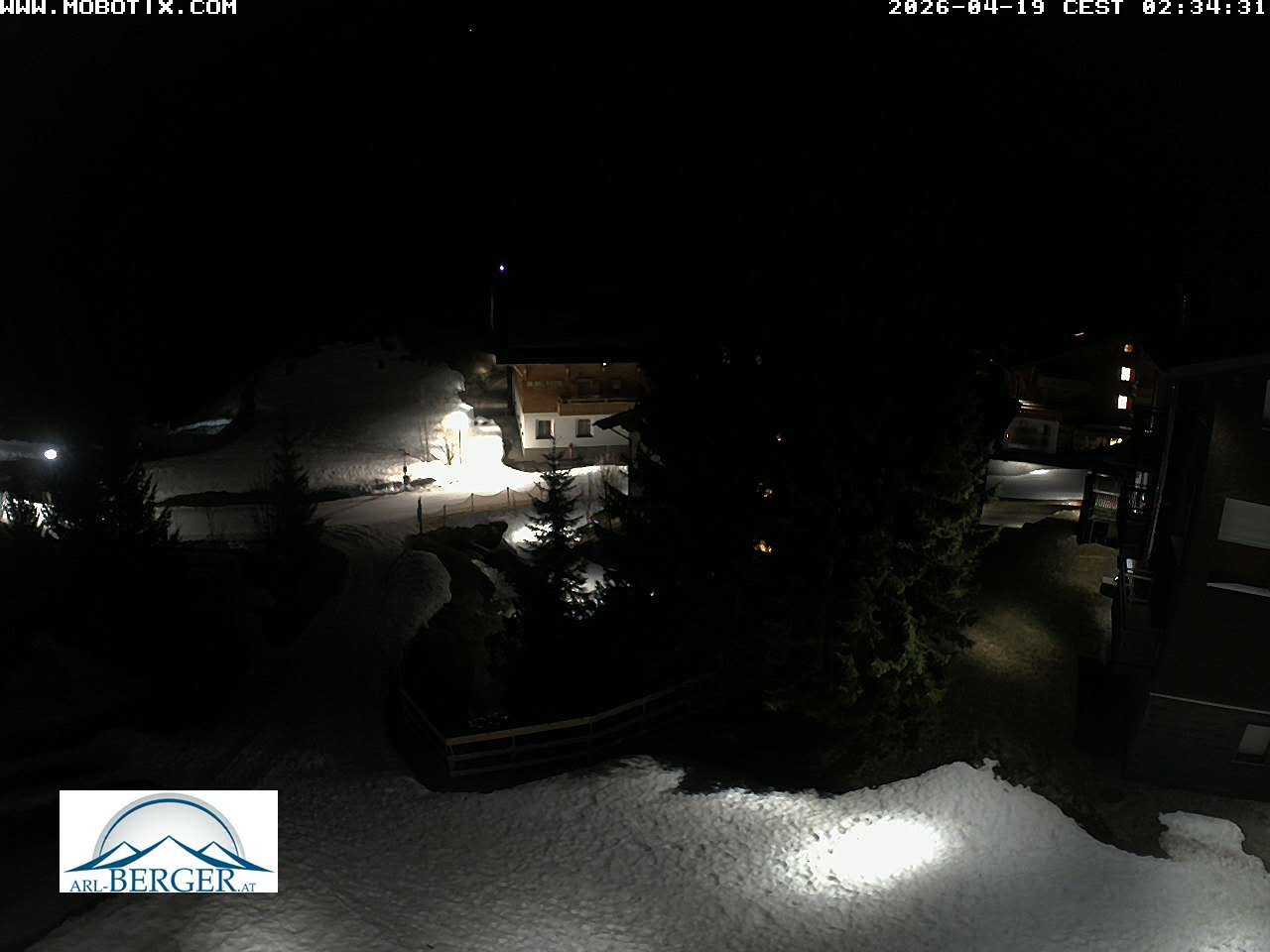 Archiv Foto Webcam Oberlech: Pension Berger