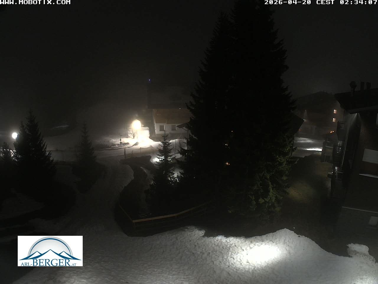 Archiv Foto Webcam Oberlech: Pension Berger