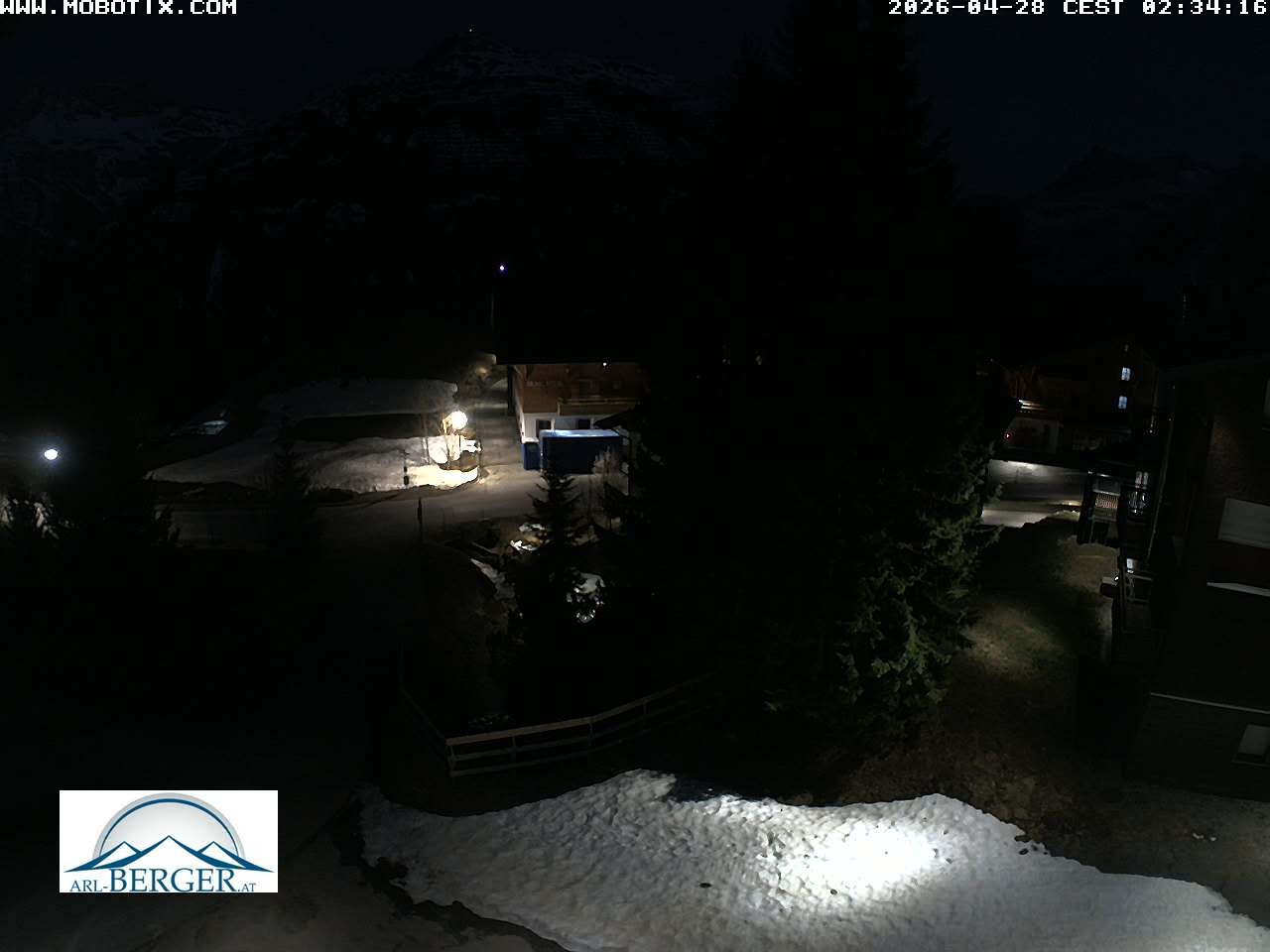 Archived image Webcam Oberlech: guest house Berger