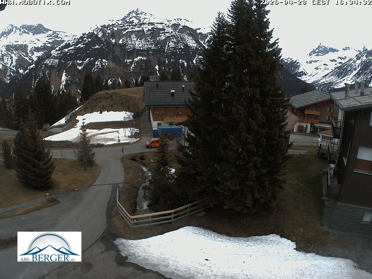 Archiv Foto Webcam Oberlech: Pension Berger