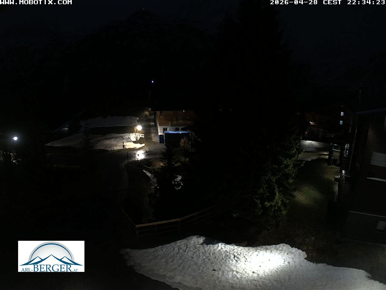 Archiv Foto Webcam Oberlech: Pension Berger