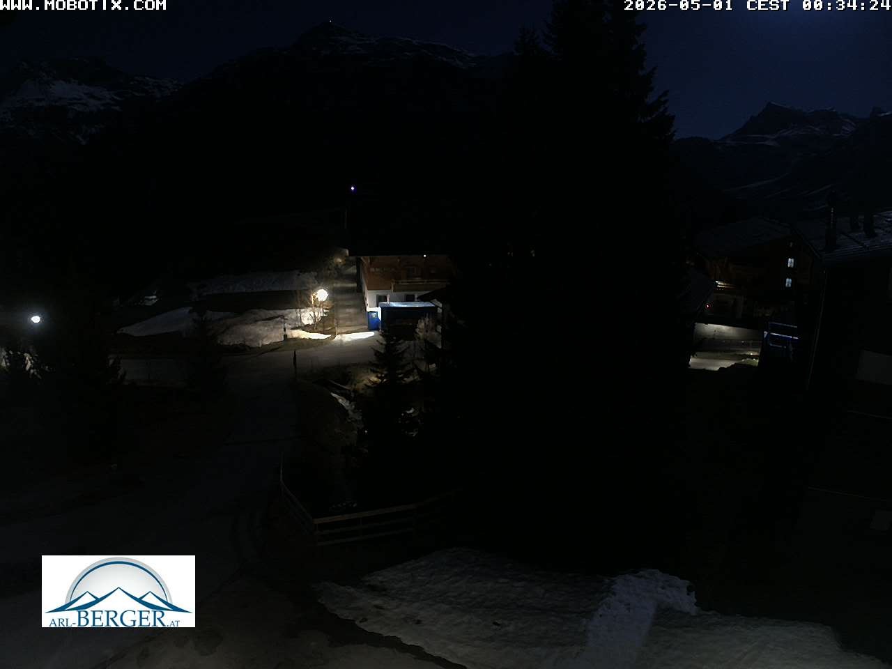 Archiv Foto Webcam Oberlech: Pension Berger
