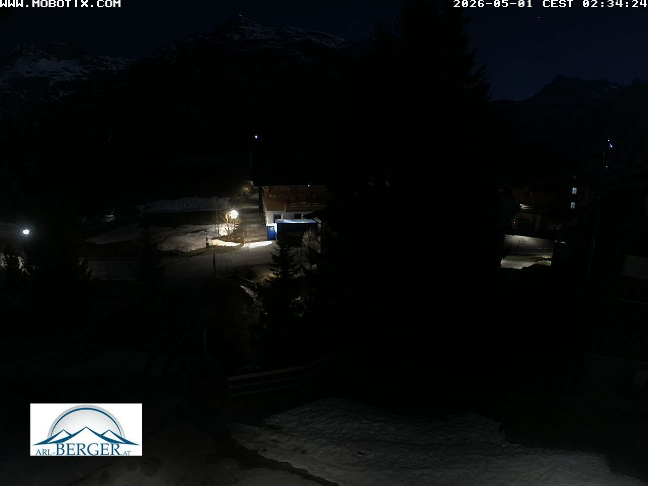 Archiv Foto Webcam Oberlech: Pension Berger