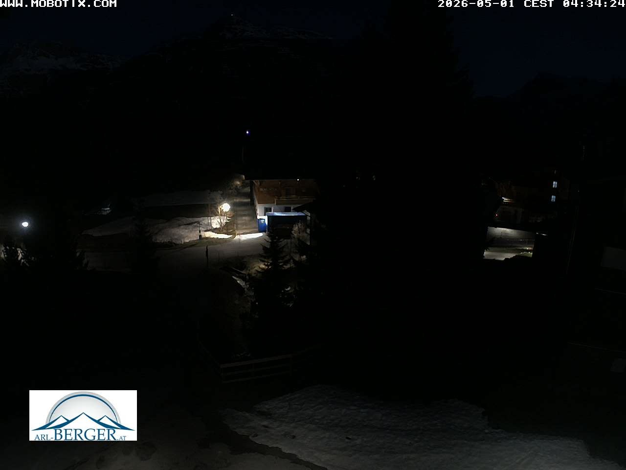Archiv Foto Webcam Oberlech: Pension Berger