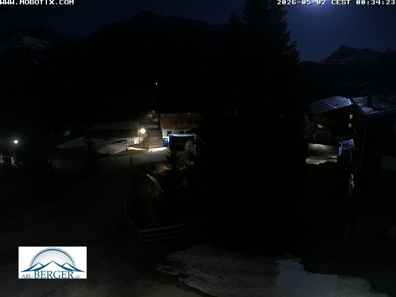 Archiv Foto Webcam Oberlech: Pension Berger