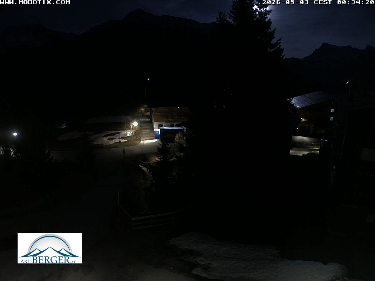 Archiv Foto Webcam Oberlech: Pension Berger