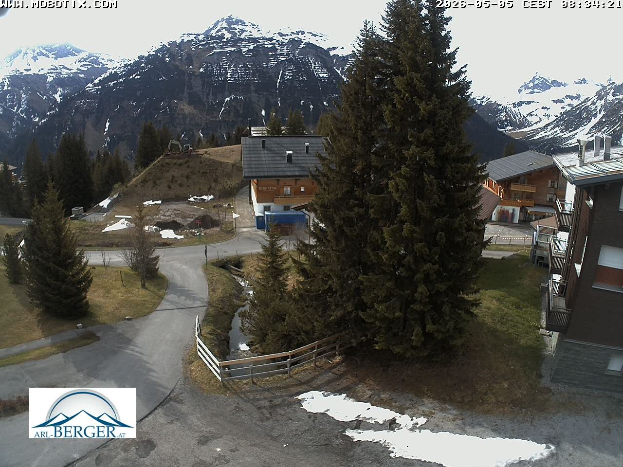 Archiv Foto Webcam Oberlech: Pension Berger