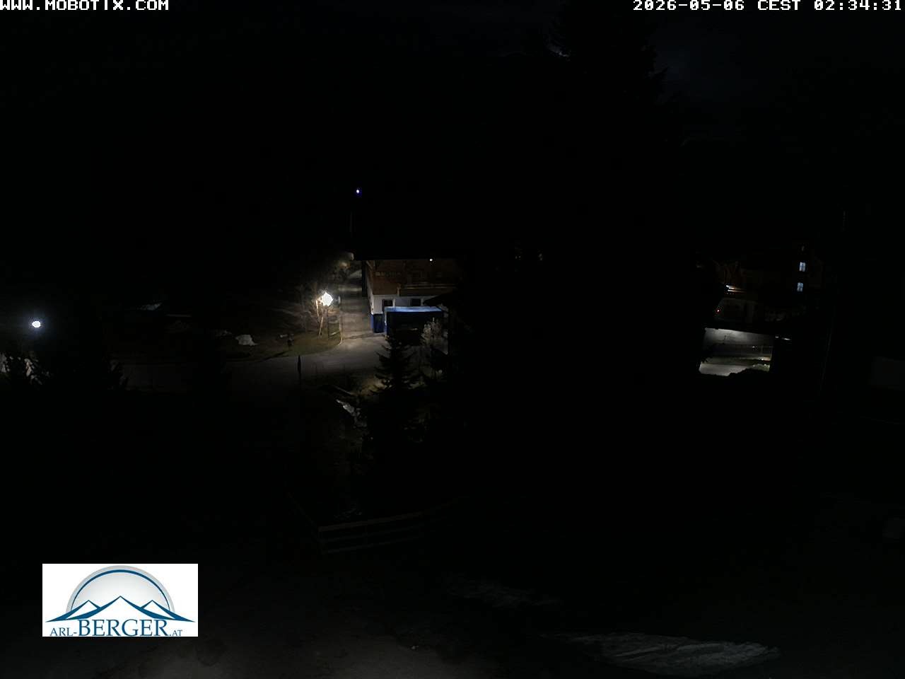 Archiv Foto Webcam Oberlech: Pension Berger