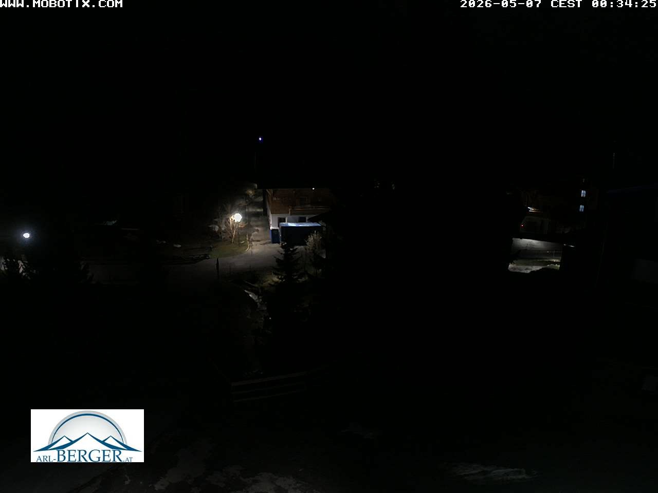 Archiv Foto Webcam Oberlech: Pension Berger