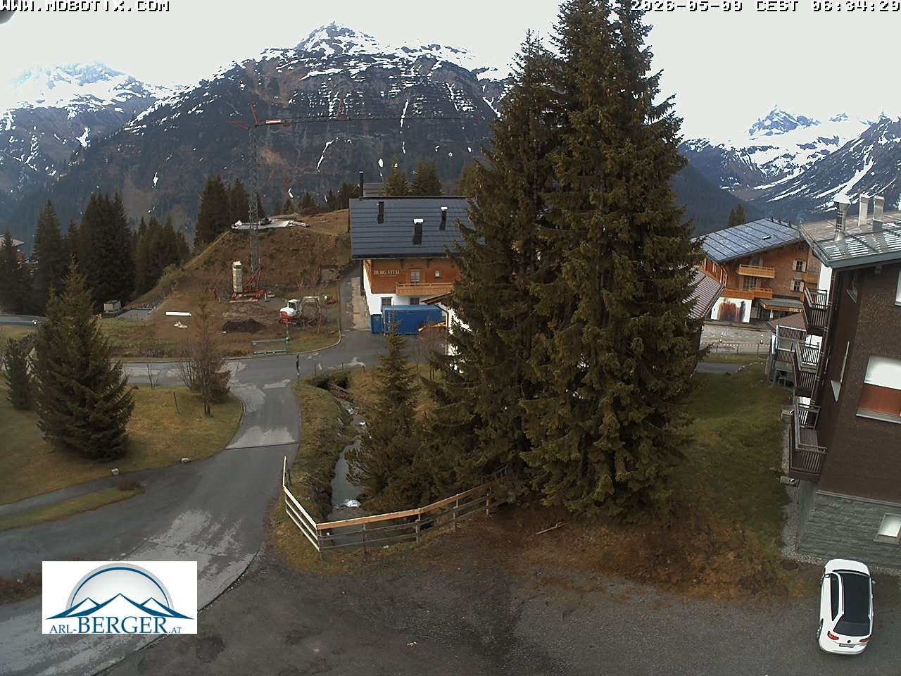 Archiv Foto Webcam Oberlech: Pension Berger