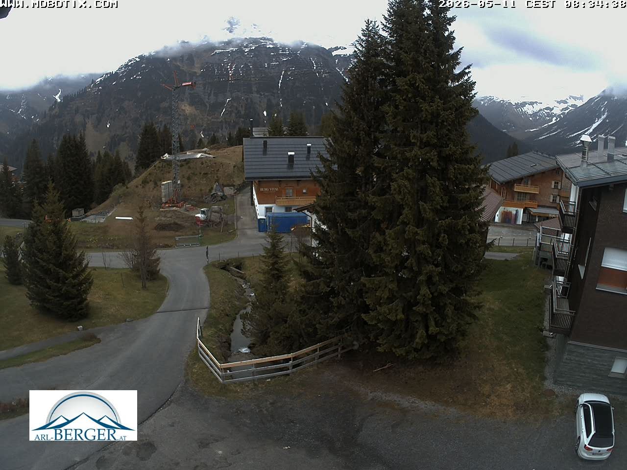 Archiv Foto Webcam Oberlech: Pension Berger