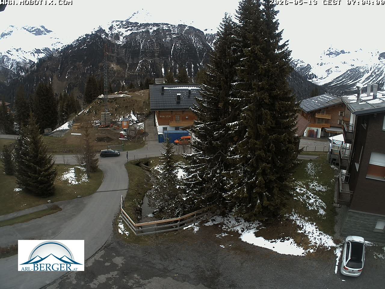 Archiv Foto Webcam Oberlech: Pension Berger