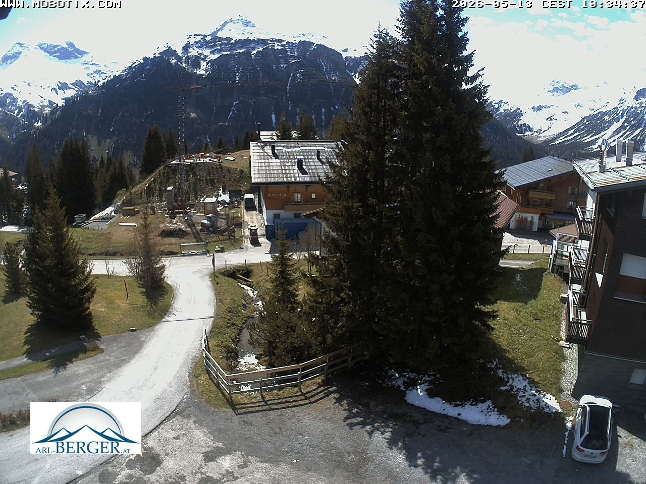 Archiv Foto Webcam Oberlech: Pension Berger